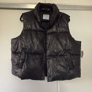 NWT Old Navy faux leather black puffer vest size large